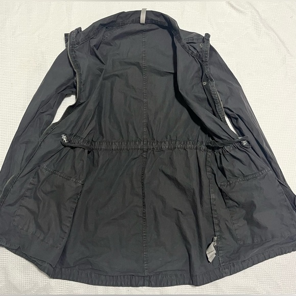 Fabletics Women's XS Black Lightweight Jacket w Pockets - Picture 13 of 16
